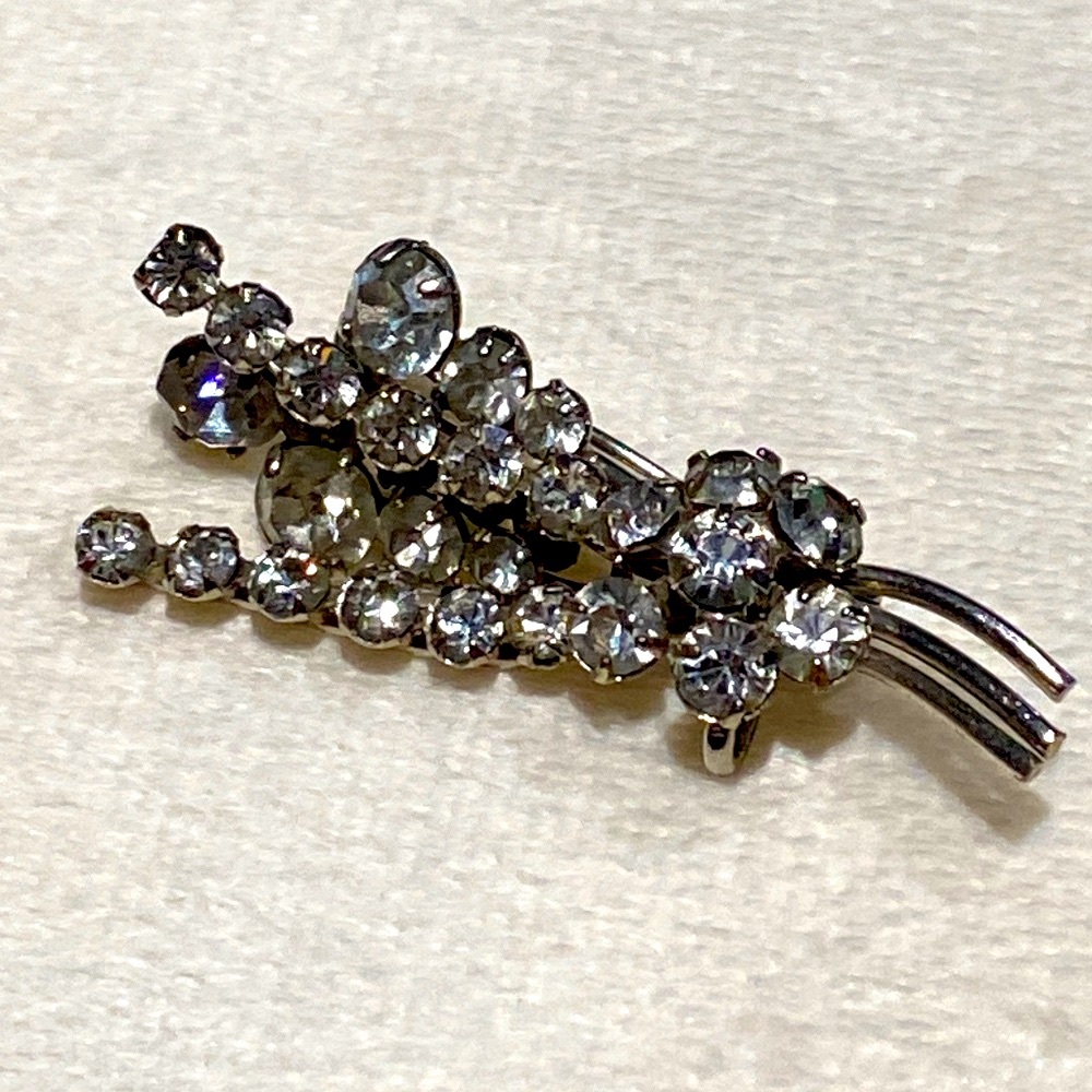Vintage Austria Rhinestone Spray Brooch 2” Silver Tone Mid-Century Crystal Pin - Picture 11 of 16